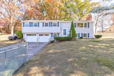 9 Laurel Dr, Hudson, MA 01749 - photo 2