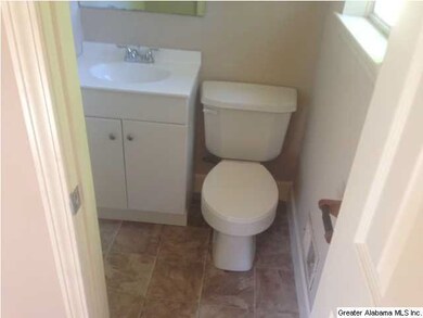 428 21st Ave NE, Center Point, AL 35215 - photo 3