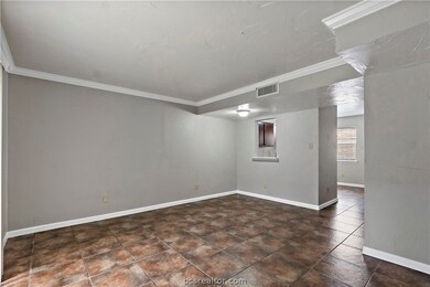 204 Lincoln Ave unit A, College Station, TX 77840 - photo 4