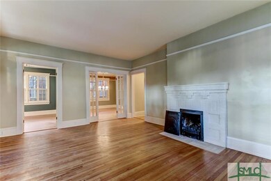 209 E 49th St, Savannah, GA 31405 - photo 5