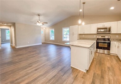 1221 N Catherine St, Walhalla, SC 29691 - photo 7