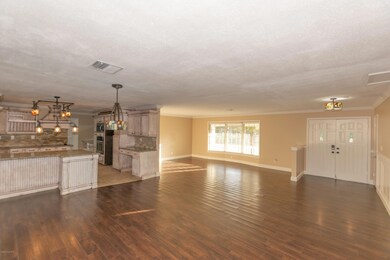 1555 Hilltop Ln, Merritt Island, FL 32952 - photo 3