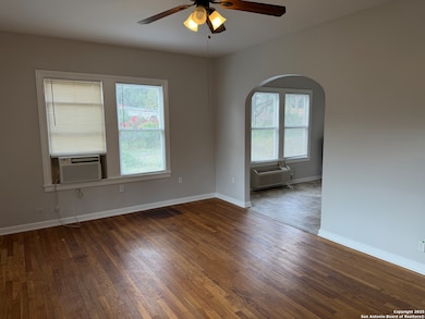 319 Harding Place unit 1, San Antonio, TX 78203 - photo 2