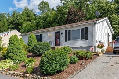 42 Deacon St unit 42, Northborough, MA 01532 - photo 2