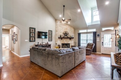 15214 Flying Cir, Helotes, TX 78023 - photo 5