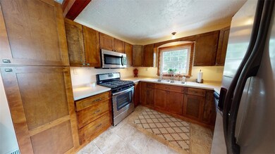 415 Roslyn Ave, Erie, PA 16505 - photo 3