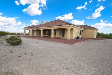 34885 S Nine Iron Ranch Rd, Wickenburg, AZ 85390 - photo 2