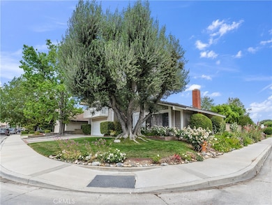 23403 Via Castanet, Valencia, CA 91355 - photo 2