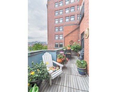 The Mariner Condominiums unit 315, Boston, MA 02109 - photo 3