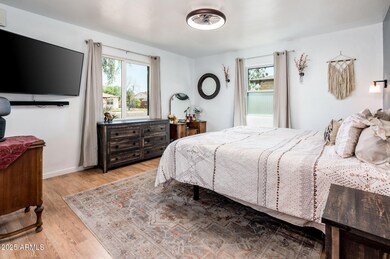 2221 W Mitchell Dr, Phoenix, AZ 85015 - photo 6