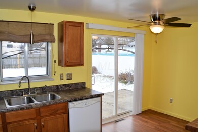 5017 Albany Dr, Columbus, OH 43232 - photo 6