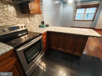 1106 Wallace St unit 2, Philadelphia, PA 19123 - photo 4