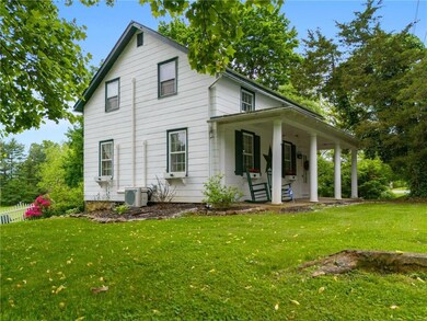 5686 Cetronia Rd, Allentown, PA 18106 - photo 2