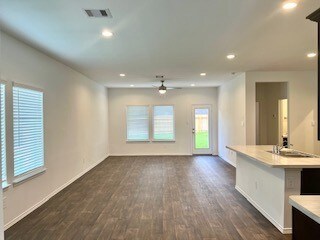 22506 Forest Gorge Ln, Spring, TX 77373 - photo 4