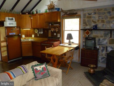 360 Warden Lake A B Dr, Wardensville, WV 26851 - photo 5