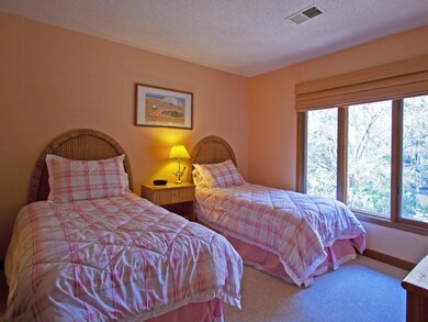 bulrush Bedroom1 (1)