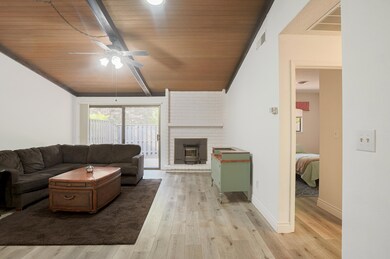 E-living room
