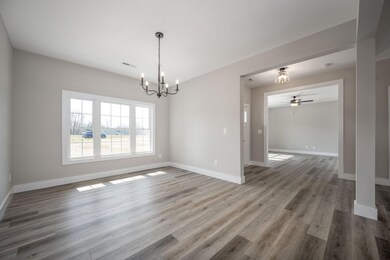 164 Carters Farm Dr, Statesville, NC 28625 - photo 4