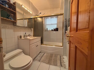 504 Washington St unit 1, Brookline, MA 02446 - photo 7