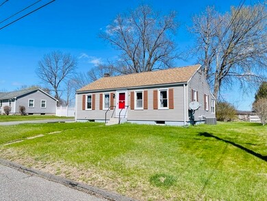 28 Grandview Ave unit 1, Ludlow, MA 01056 - photo 3