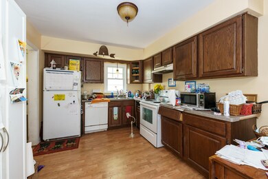 27th_St_N_46_BattleCreek_49015-5