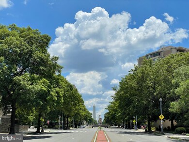 The Potomac Plaza Co-op unit 108, Washington, DC 20037 - photo 2