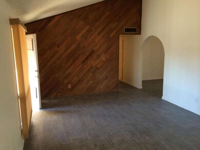 8758 W Osborn Rd, Phoenix, AZ 85037 - photo 5