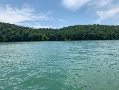 D426FFAE-6AEA-422D-BB90-BEC0A2D90676