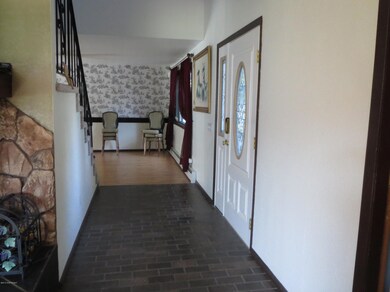 1930 State St, Anchorage, AK 99504 - photo 2