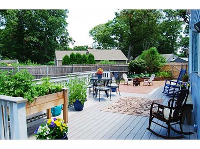 984 Bullocks Point Ave, Riverside, RI 02915 - photo 4