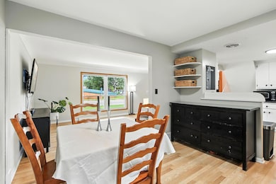 2268 17th Ave E, Saint Paul, MN 55109 - photo 7