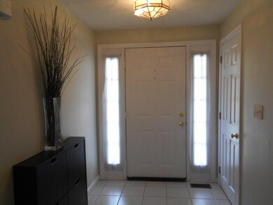 24 Glasgow Cir, Hudson, NH 03051 - photo 4