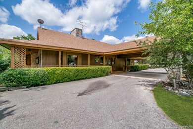 10236 Huntress Ln, San Antonio, TX 78255 - photo 4