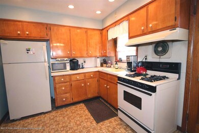 264 Edison St, Staten Island, NY 10306 - photo 7