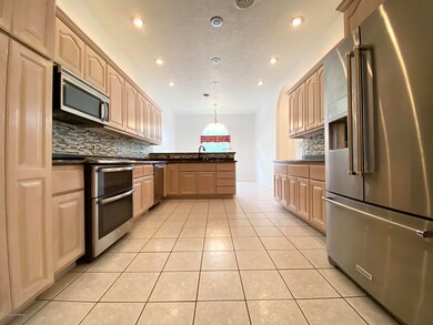 1007 Valley View Dr, Bloomfield, NM 87413 - photo 7