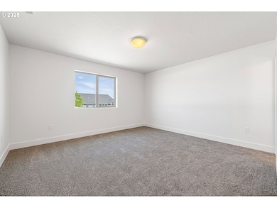 208 Tiber St, Boardman, OR 97818 - photo 4