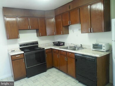 9 Runway Ct, Middle River, MD 21220 - photo 6