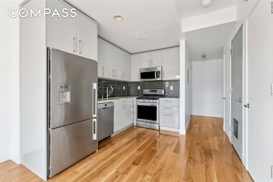 139 Skillman Ave unit 4-B, Brooklyn, NY 11211 - photo 6