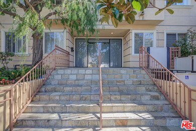 1444 S Point View St unit 103, Los Angeles, CA 90035 - photo 2