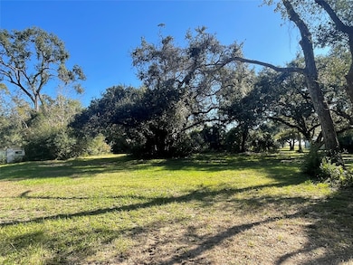 341 Cr 355, Elmaton, TX 77440 - photo 4