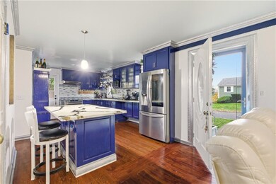 11 Roy Ave, Middletown, RI 02842 - photo 5