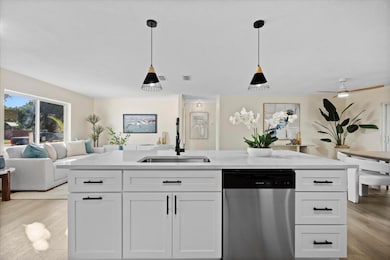 19052 SE Hillcrest Dr, Jupiter, FL 33469 - photo 4