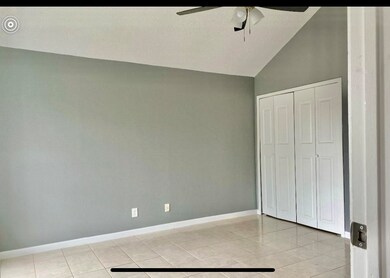 6118 W Mount Houston Rd unit D, Houston, TX 77088 - photo 2