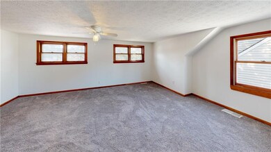 2142 Green Ridge Dr, Wickliffe, OH 44092 - photo 3