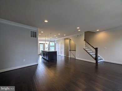 3741 Powell Ln, Falls Church, VA 22041 - photo 3