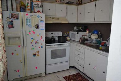 9460 Live Oak Place unit 203, Davie, FL 33324 - photo 2