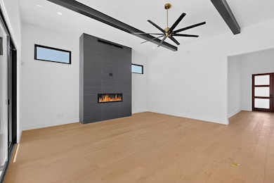 1770 Coopers Hawk Dr, Arlington, TX 76005 - photo 6