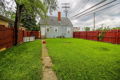 2326 Ontario-7
