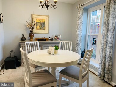 2865 Madeira Ct, Woodbridge, VA 22192 - photo 6