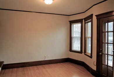 153 W Adams St unit 2, Somerville, MA 02144 - photo 2